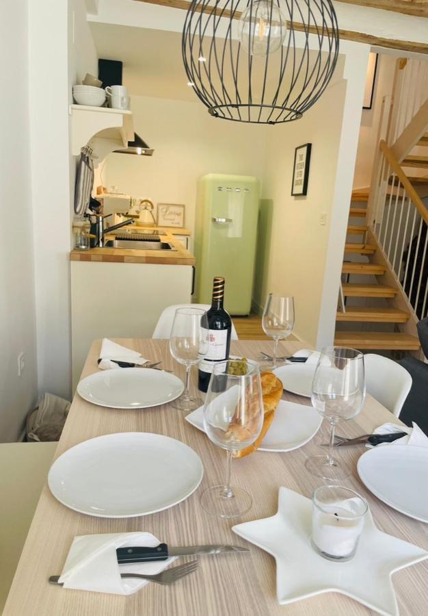 Laura'S Haus Villa Tudela Eksteriør billede