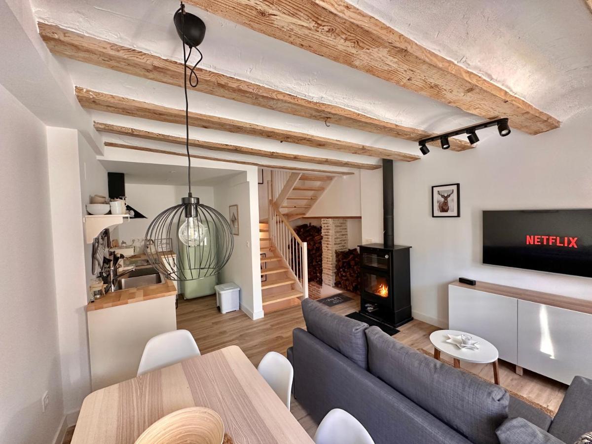 Laura'S Haus Villa Tudela Eksteriør billede